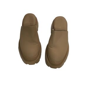American Eagle Outfitters Tan Mules with Chunky Sole‎